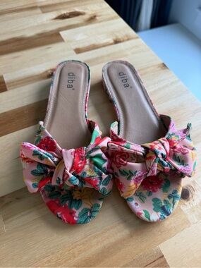 Diba Pink Multi Floral Knot Slide Mules